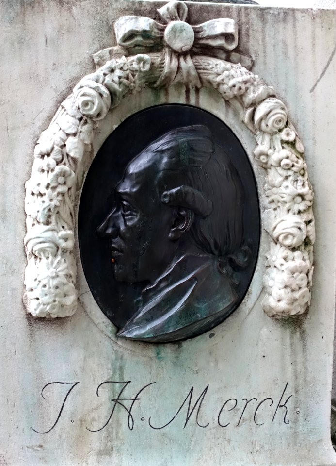 J. H. Merck - Goethe-Denkmal by Ludwig Habich in Herrngarten, Darmstadt, Germany - DSC09794