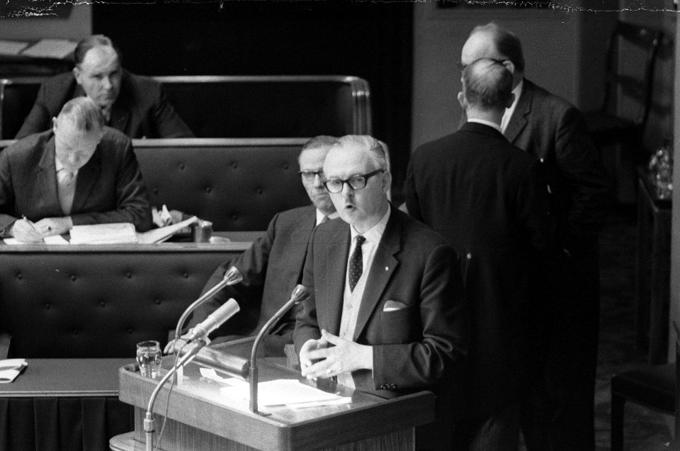 J.W. Beerekamp (CHU) aan het woord in de Eerste kamer, Bestanddeelnr 916-0632