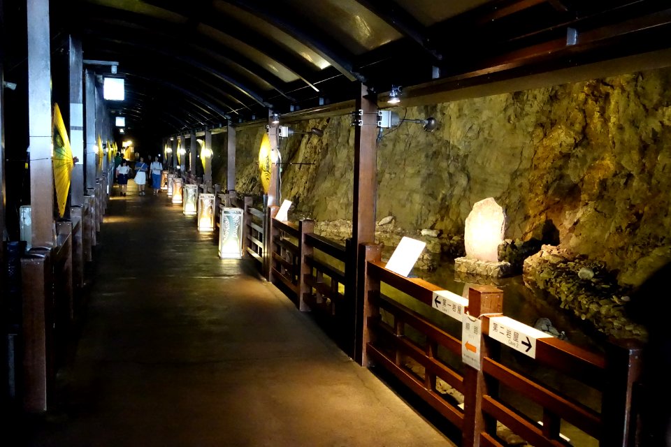 Iwaya Caves - Enoshima, Japan - DSC07970