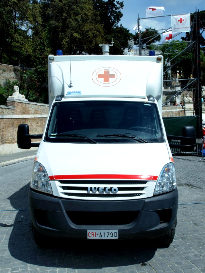 Iveco 55C18 Odone Ambulance in Rome pic2