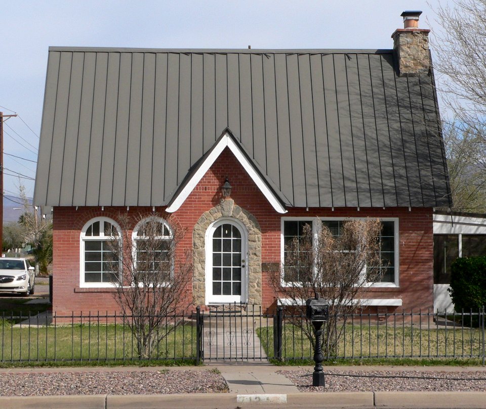 J. Mark Wilson house (Safford AZ) from S 1