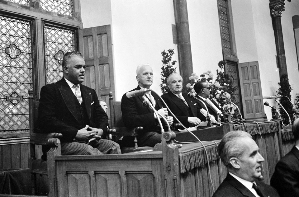 J.A.O Bikker (Ned. Antillen) aan het woord, Bestanddeelnr 919-6958