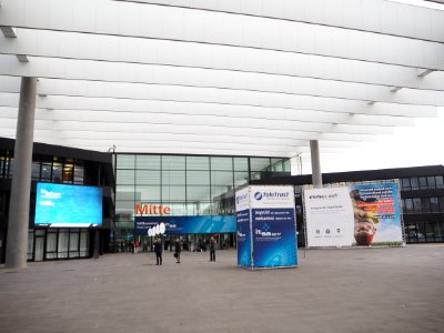 It-sa 2017 (03) Messe Nürnberg Eingang Mitte-West