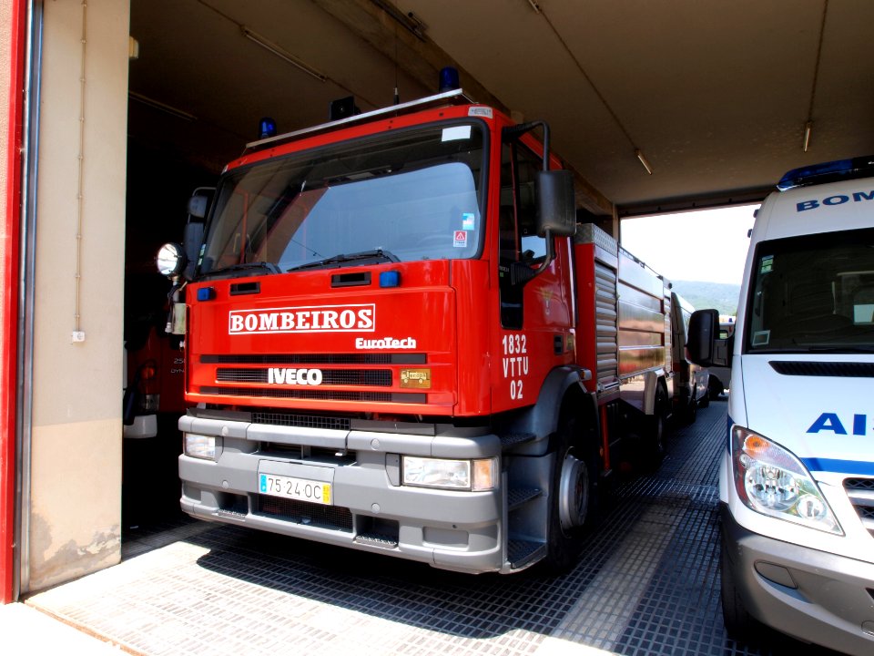 Iveco EuroTech, Bombeiros, Campo de Besteiros, Unit 1832 VTTU 02