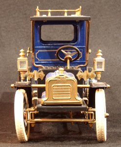 J. B. BALLOON TYRE TIN CAR pic6