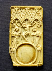 Ivory panel with Crucifixion, France, mid 1300s, ivory - Museum Schnütgen - Cologne, Germany - DSC00151