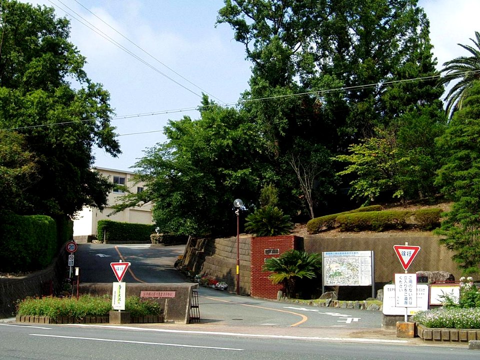 Iwata-Agricultural-HighSchool-2014072101
