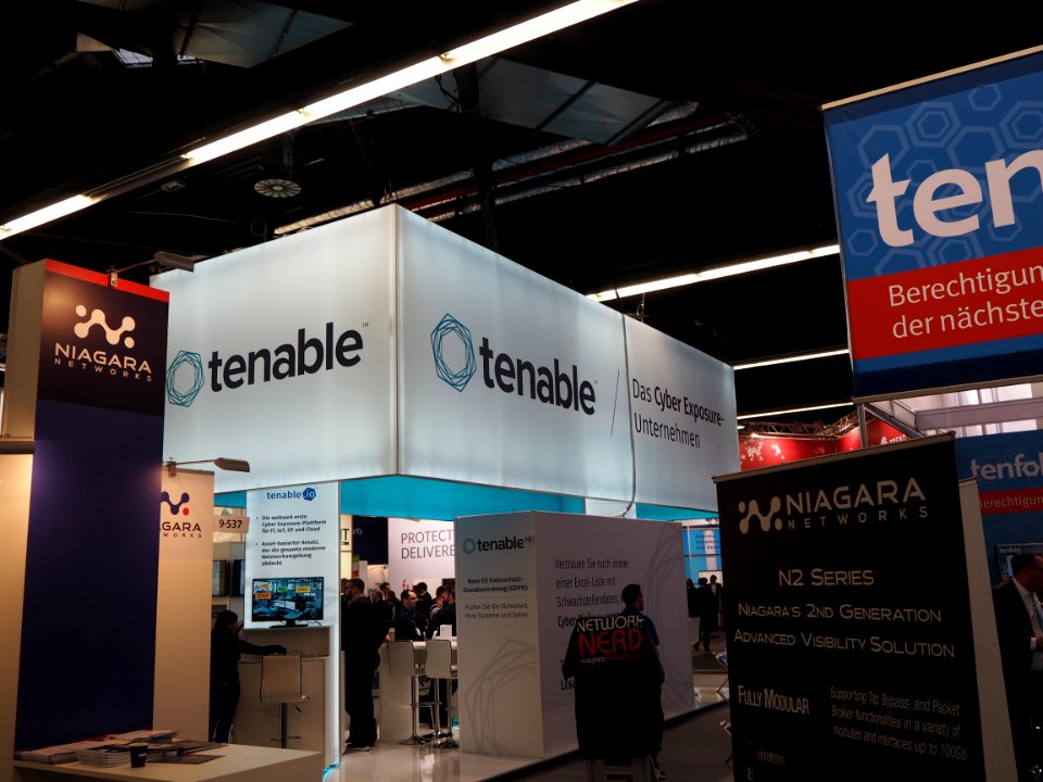 It-sa 2017 (05) tenable