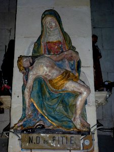 Iville (Eure, Fr) église, statue pieta