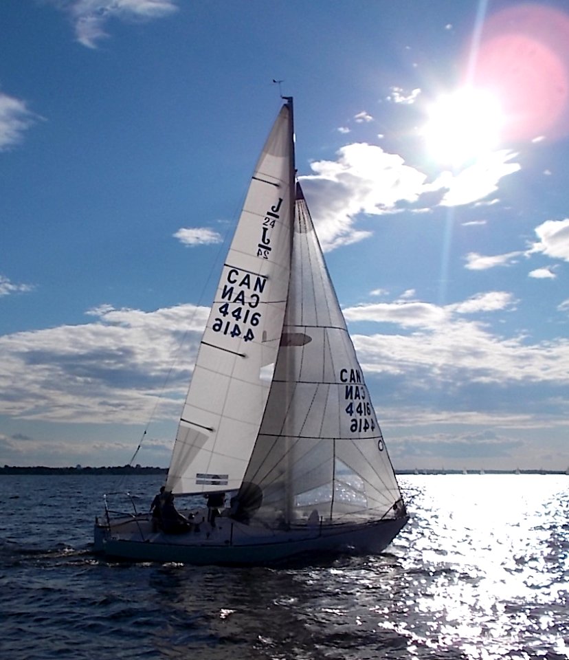 J24 Sailboat 2595