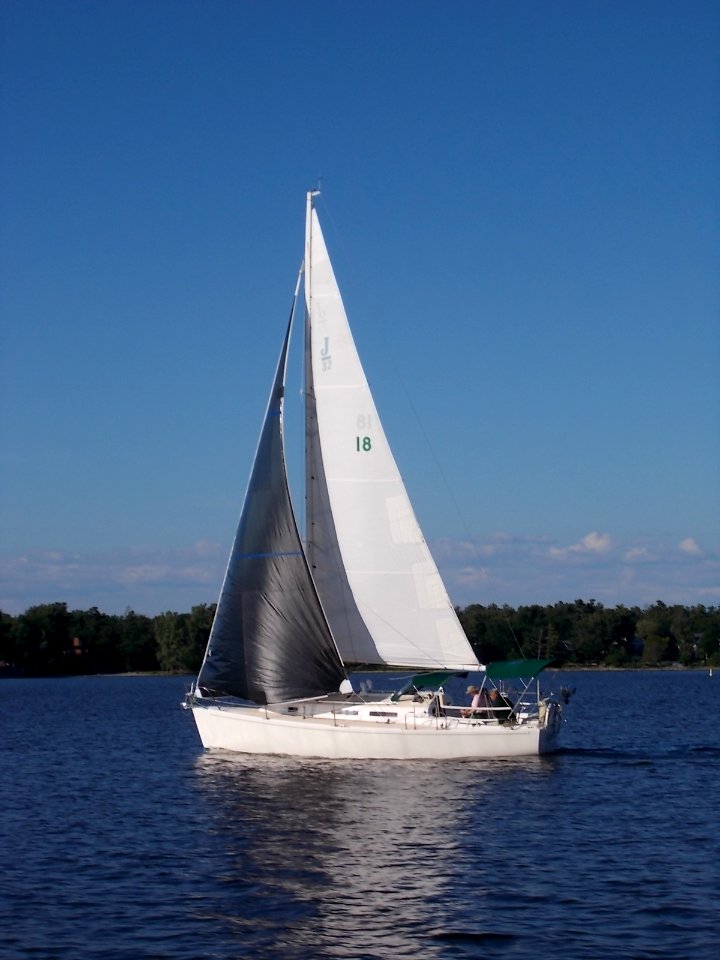 J32 sailboat Lady Cait 0697