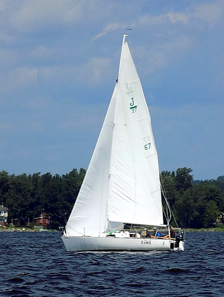 J27 sailboat Fred 3805