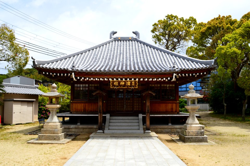 Izanagi-jingu, Hama-jinja, shaden