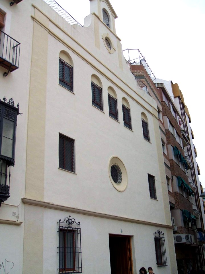 Jaén - Convento de las Esclavas del Santísimo Sacramento y de María Inmaculada (Iglesia de San Clemente) 5