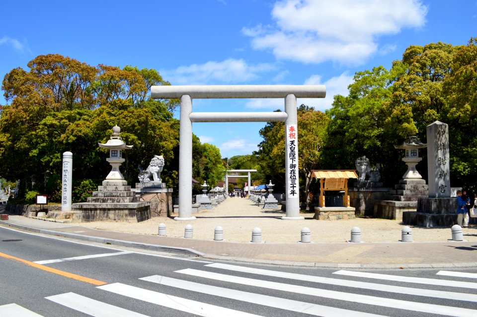 Izanagi-jingu, otorii-1