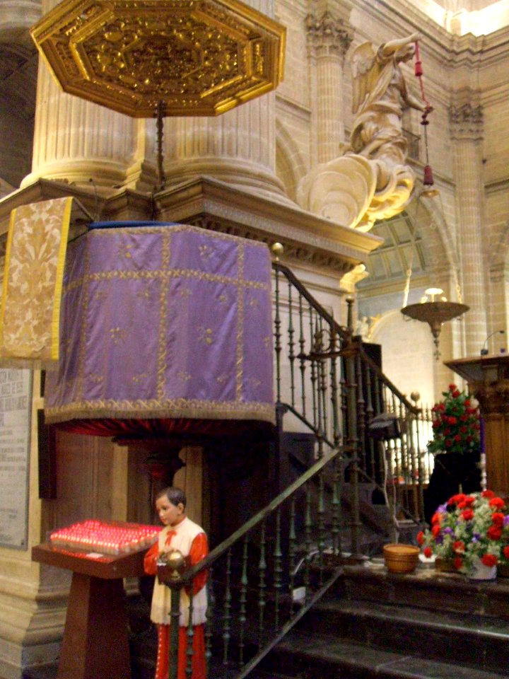 Jaén - Catedral, altar mayor 2