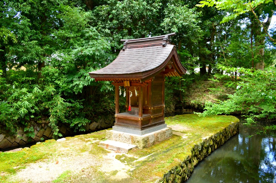 Izushi-jinja Ichikishimahime-jinja