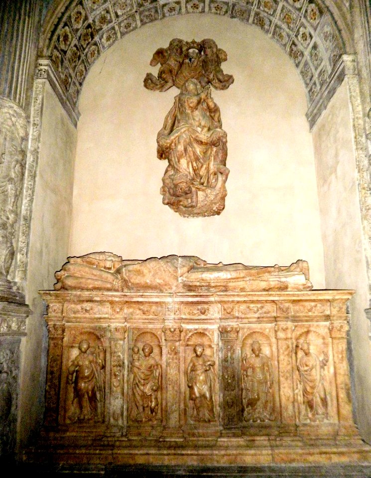 Jaca - Catedral, Sepulcro del obispo de Alger, Pedro Baquer