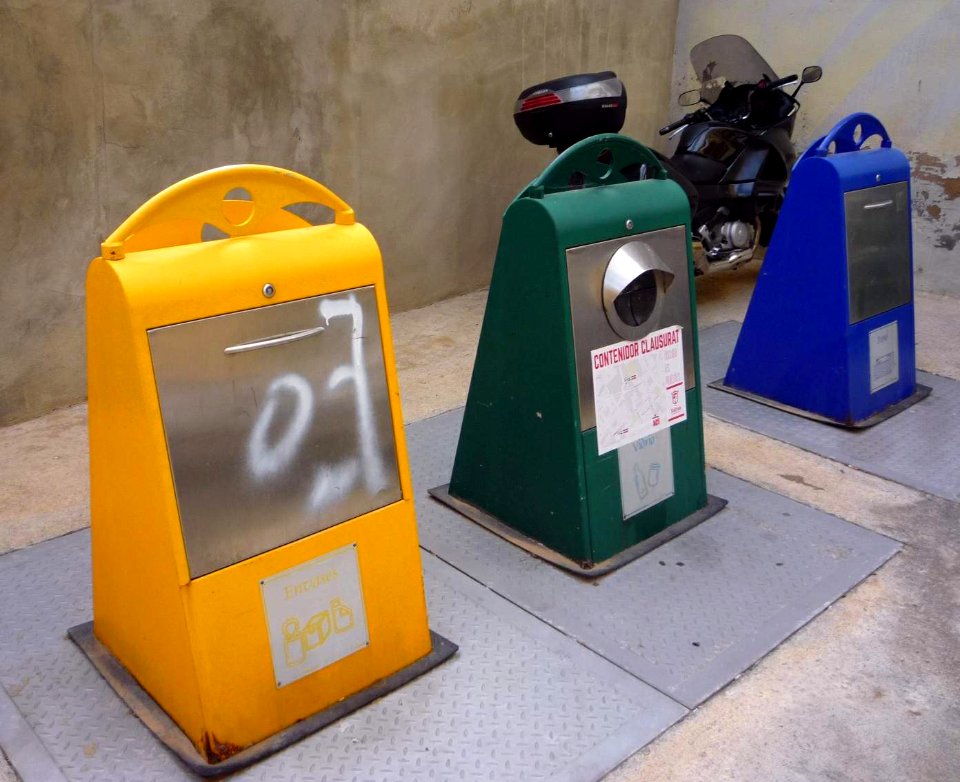 Játiva - Reciclaje de residuos urbanos 03