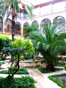 Jaén - Hospital de San Juan de Dios, patio 1