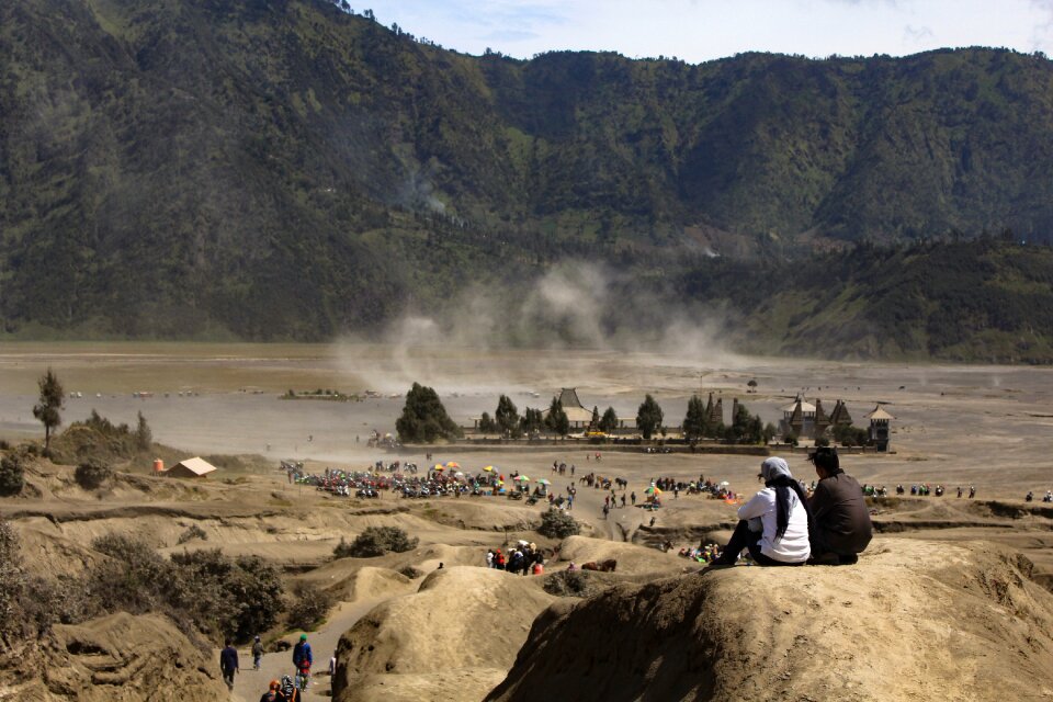 Desert scenery crater