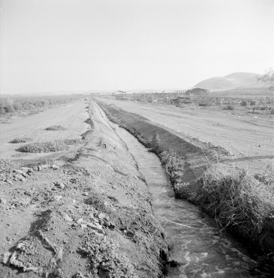 Irrigatiekanaal, Bestanddeelnr 255-2927