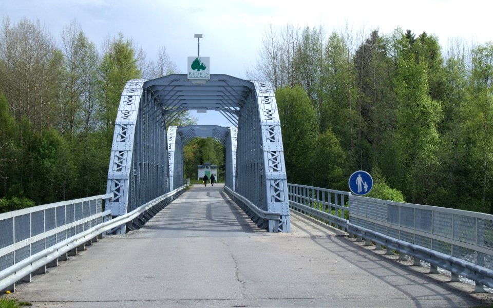 Iron Truss Bridge Ruukki 20090524 02