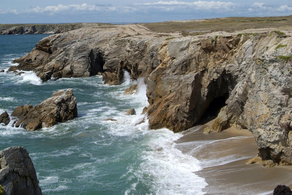 Rocks beach ballad