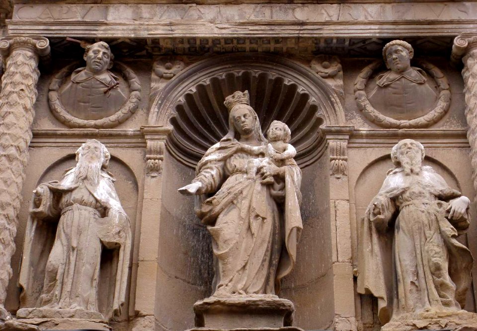 Jaca - Iglesia de Nuestra Señora del Carmen 02