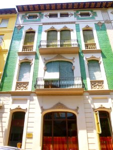 Játiva - Edifici Botella 2