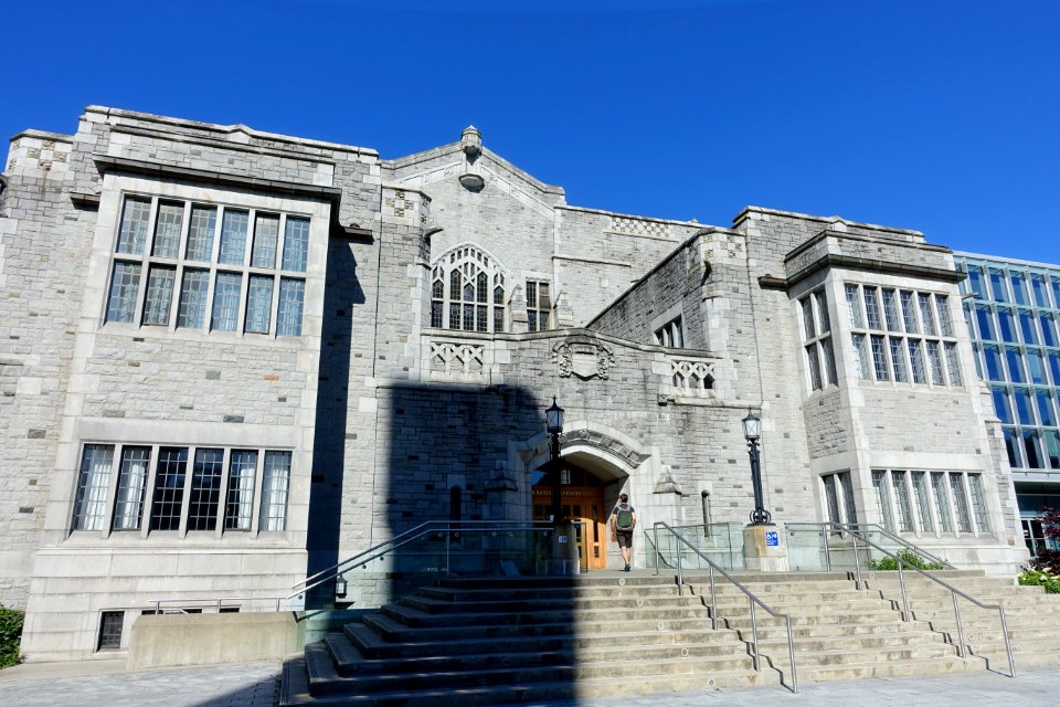 Irving K. Barber Learning Centre - University of British Columbia Vancouver - DSC09305
