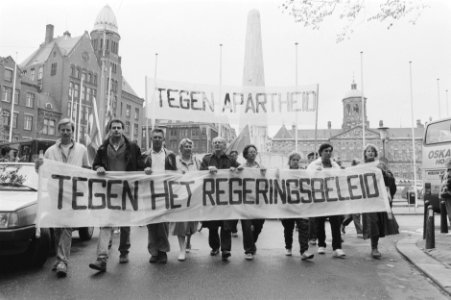 Jaarlijkse 1 mei demonstratie in Amsterdam, Bestanddeelnr 933-9674