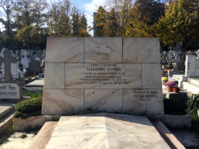 Ioanitiu Al grave