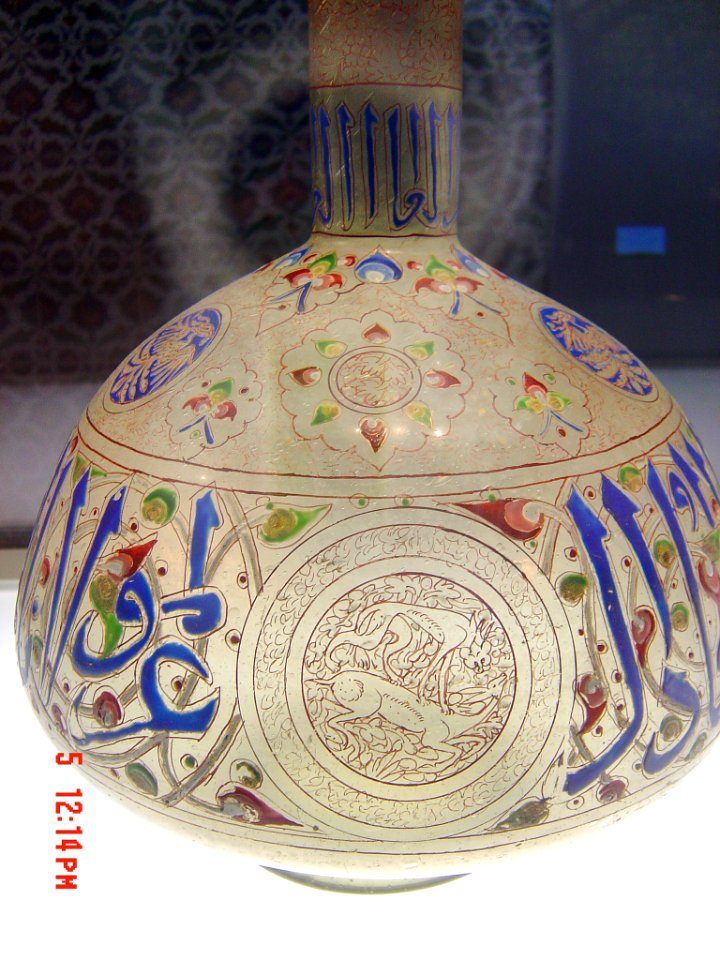 Islamic glassware, Gulbenkian Museum, 2006-01-05 Lisbon 05
