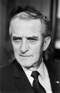 Ir. J. Luymes, directeur van de KLM, Bestanddeelnr 924-4205