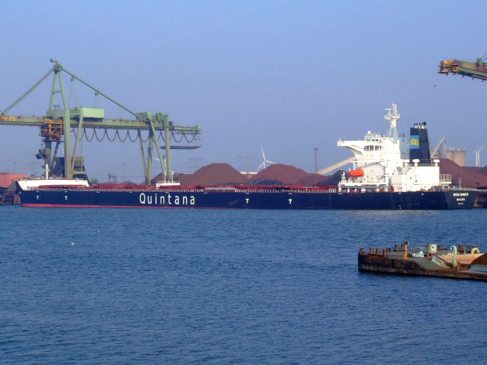 Iron Miner IMO 9340714 p3, Mississippi harbour, Port of Rotterdam, Holland 29-Apr-2007
