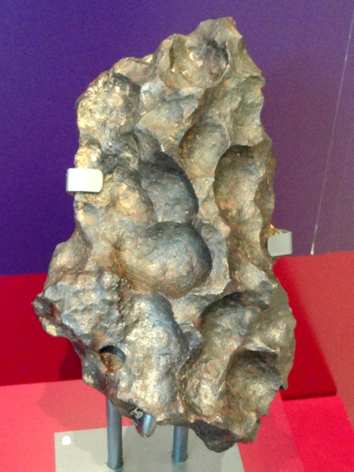 Iron meteorite, Barringer Crater, Arizona, USA, about 50,000 years old - Royal Ontario Museum - DSC00085
