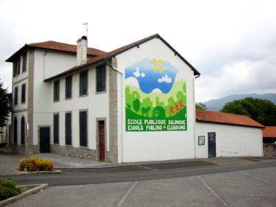 Irissarry (Pyr-Atl, Fr) École bilingue