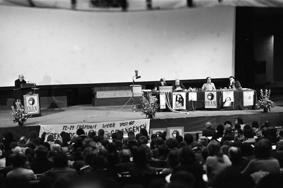 Iran-congres van Amnesty International in VU, Amsterdam overzicht tijdens congre, Bestanddeelnr 929-0365
