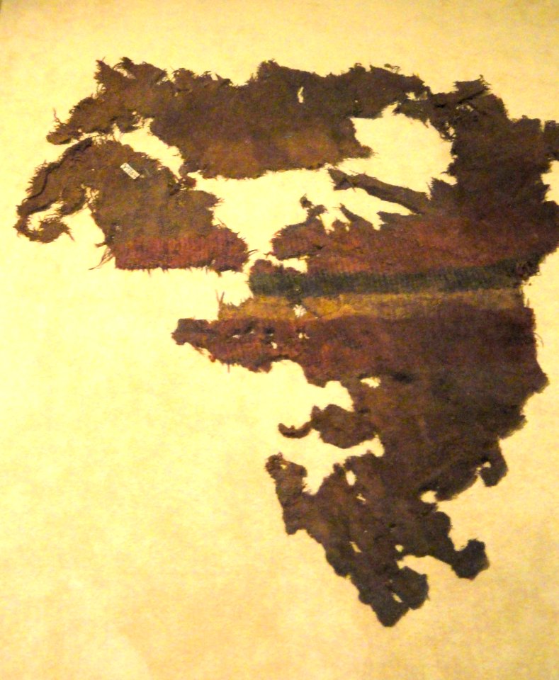 Iron age fabric - National Museum of Finland - DSC04192