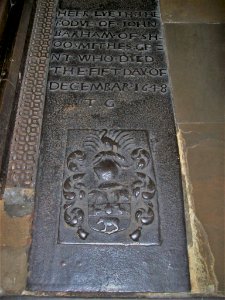 Iron tombstone, Wadhurst 01