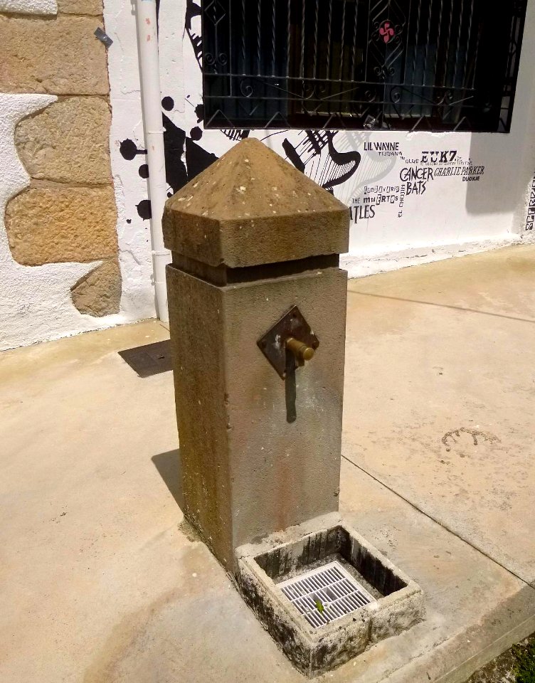 Irurzun - Fuente 2