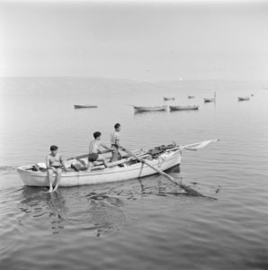 Israëlische vissers op het meer van Tiberias, Bestanddeelnr 255-0191