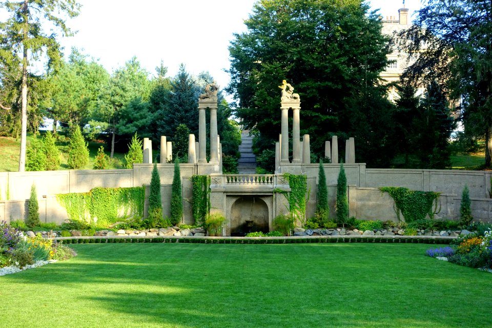 Italian Garden - Castle Hill on the Crane Estate - Ipswich, Massachusetts, USA - DSC06442