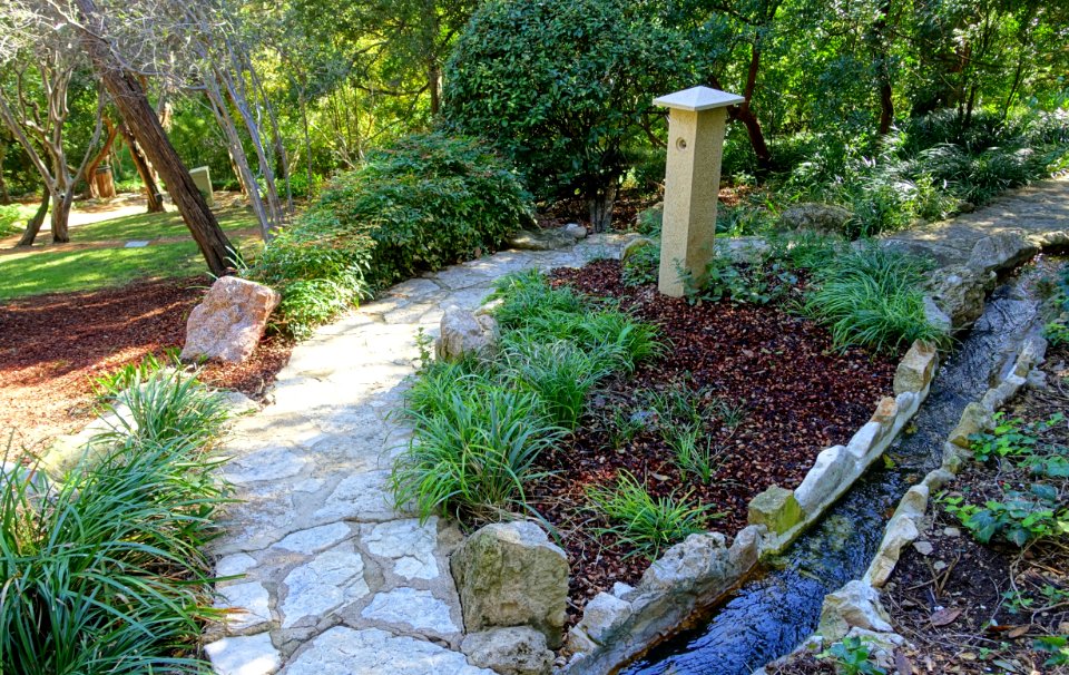 Isamu Taniguchi Japanese Garden - Zilker Botanical Garden - Austin, Texas - DSC09111