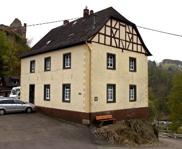 Isenburg Nippes4