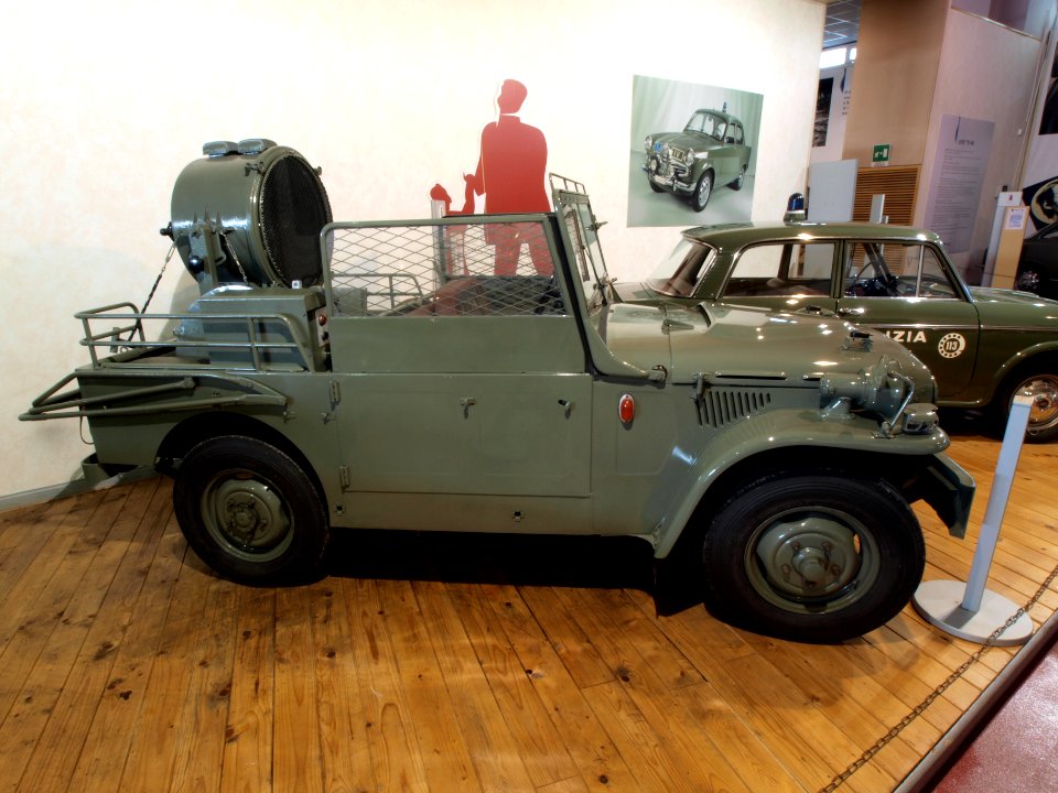 Italian police car, 1968 FIAT Campagnola AR55, polizia 35035 photo-4