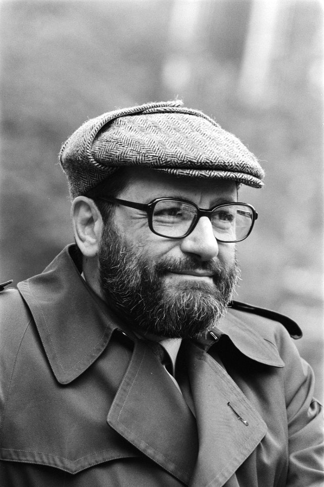 Italiaanse schrijver Umberto Eco, Bestanddeelnr 932-9759