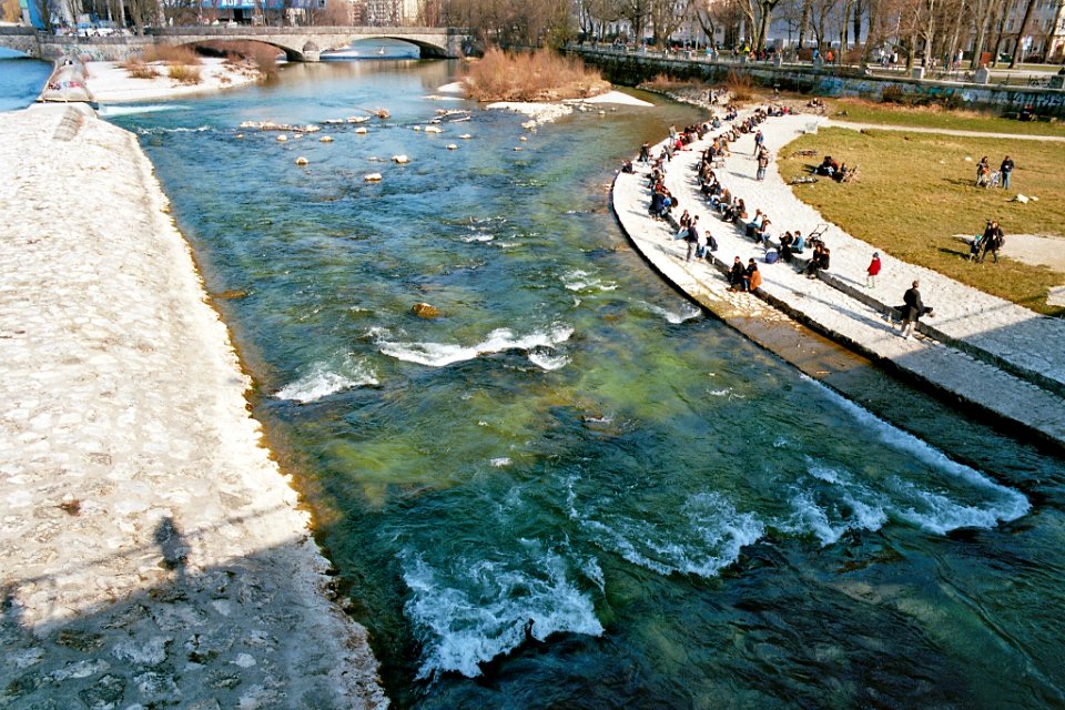 Isar Underneath (252338307)