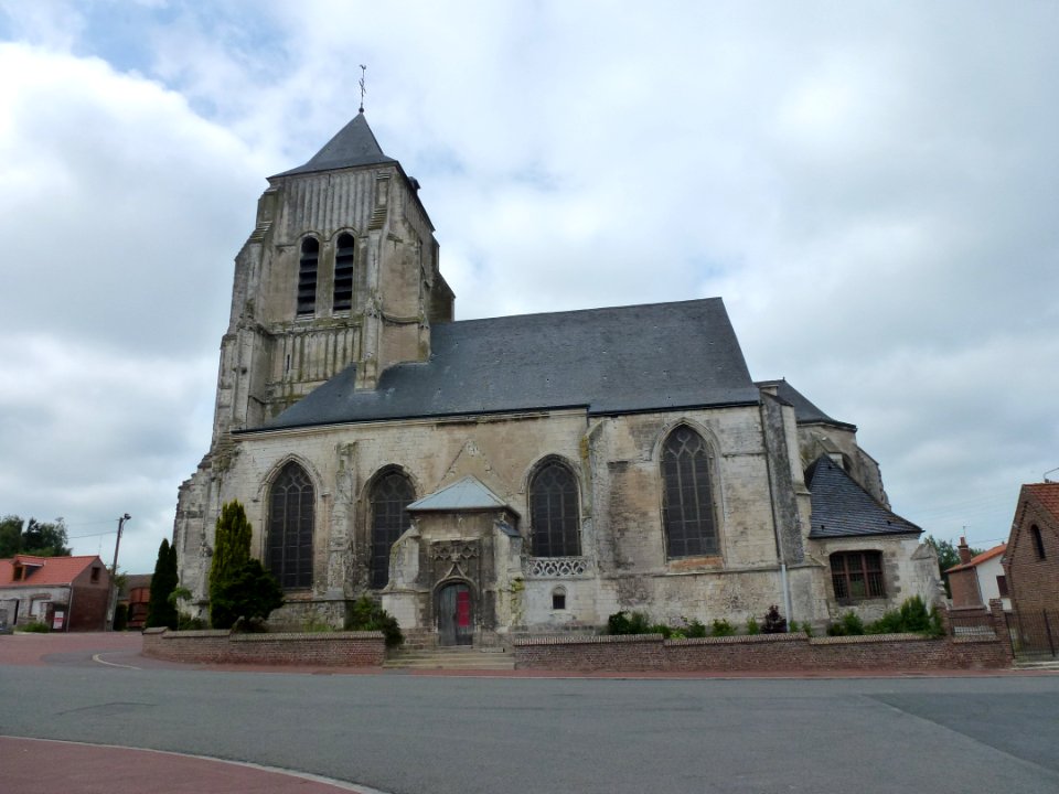 Isbergues (Pas-de-Calais) église